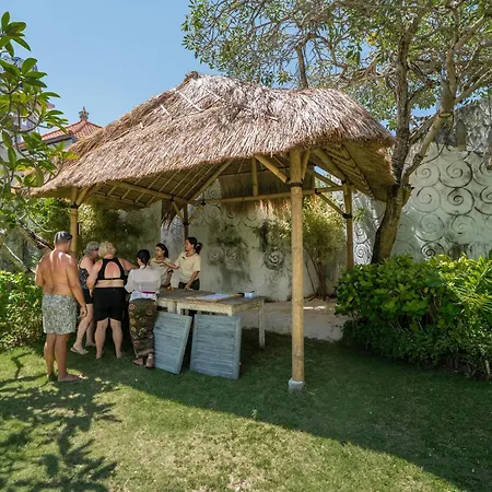 Lembongan Beach Club & Resort