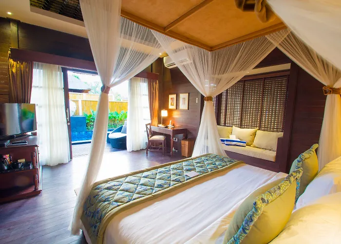 Resort Club & 5*